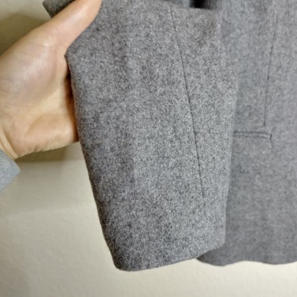 J. Crew schoolboy wool grey 2 button blazer women's Sz 6 - Picture 4 of 6